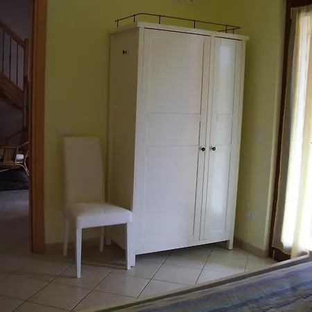 Bed & Breakfast Laura 3*